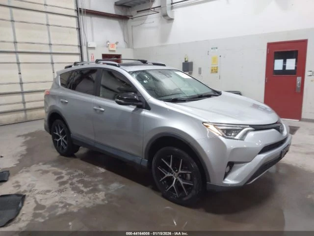 Toyota Rav4 SE - автомобили, коли, обяви за нови и употребявани 1