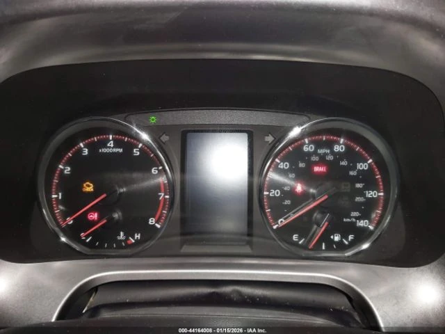 Toyota Rav4 SE - автомобили, коли, обяви за нови и употребявани 7