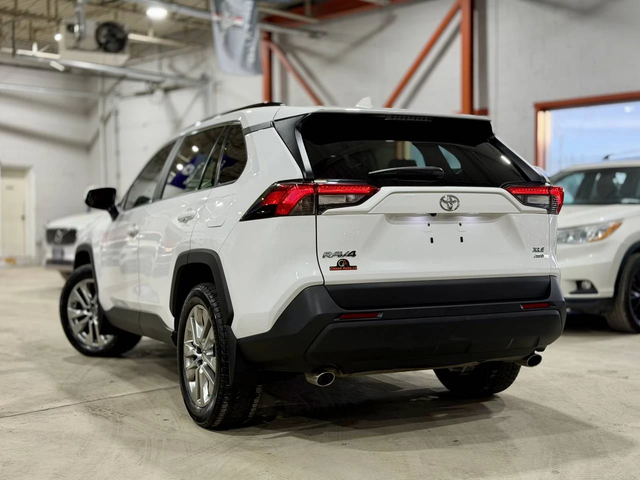 Toyota Rav4 2021| XLE| 2 КЛЮЧА| AWD| CARFAX| КРАЙАН ЦЕНА - автомобили, коли, обяви за нови и употребявани 2