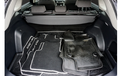 Toyota Rav4 2.5 Hybrid - автомобили, коли, обяви за нови и употребявани 15