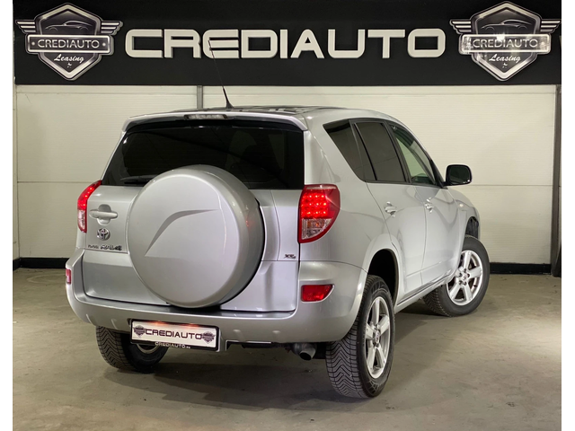 Toyota Rav4 - автомобили, коли, обяви за нови и употребявани 5