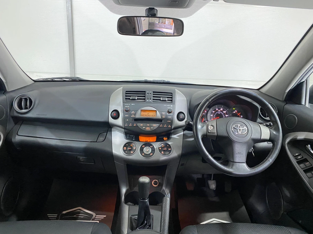 Toyota Rav4 - автомобили, коли, обяви за нови и употребявани 7