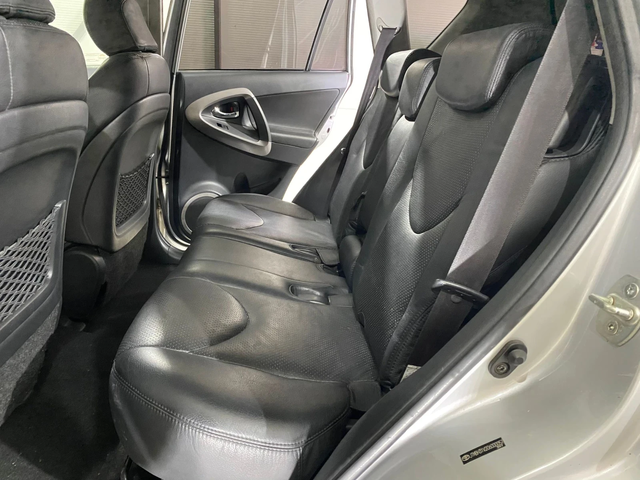 Toyota Rav4 - автомобили, коли, обяви за нови и употребявани 9