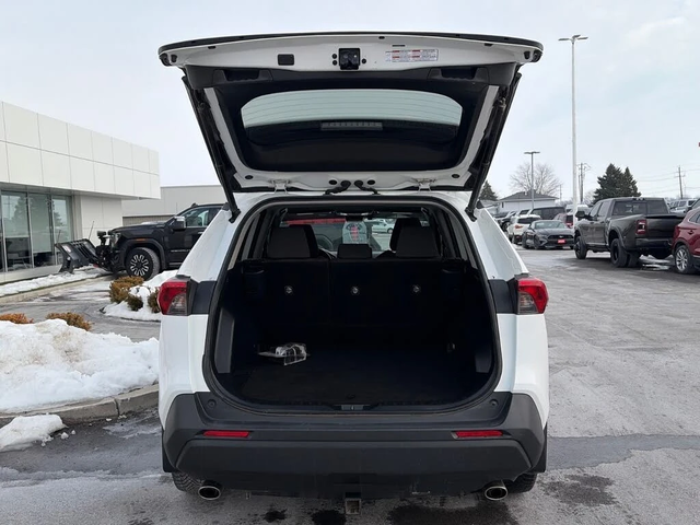 Toyota Rav4 XLE * АвтоКредит* (ЦЕНА ДО БГ) - автомобили, коли, обяви за нови и употребявани 4