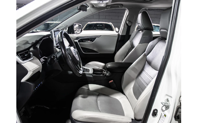 Toyota Rav4 * АвтоКредит * (ЦЕНА ДО БГ) - автомобили, коли, обяви за нови и употребявани 8