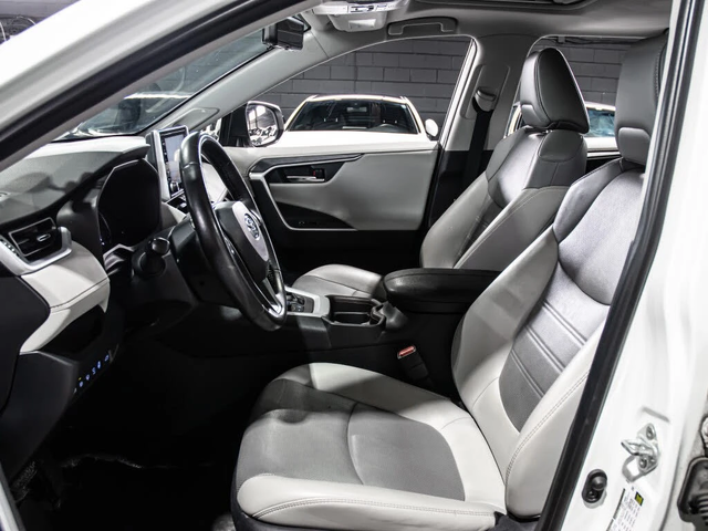 Toyota Rav4 * АвтоКредит * (ЦЕНА ДО БГ) - автомобили, коли, обяви за нови и употребявани 8