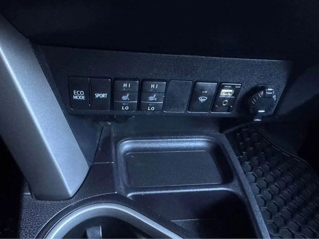 Toyota Rav4 LE* АвтоКредит* (ЦЕНА ДО БГ) - автомобили, коли, обяви за нови и употребявани 6