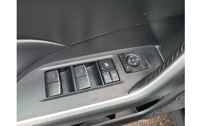 Toyota Rav4 XLE AWD* АвтоКредит* (ЦЕНА ДО БГ) - автомобили, коли, обяви за нови и употребявани 8