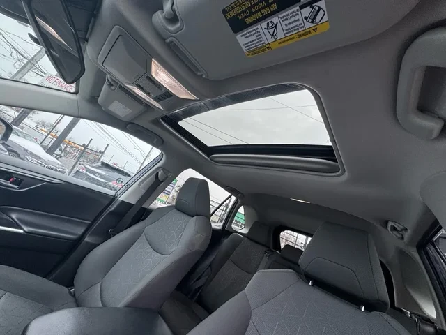 Toyota Rav4 XLE AWD* АвтоКредит* (ЦЕНА ДО БГ) - автомобили, коли, обяви за нови и употребявани 9