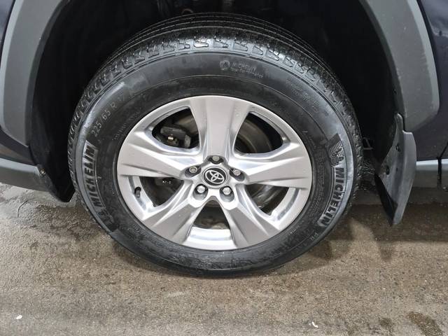 Toyota Rav4 XLE AWD PANO HYBRID ПОДГРЕВ ВОЛАН СЕДАЛКИ - автомобили, коли, обяви за нови и употребявани 5