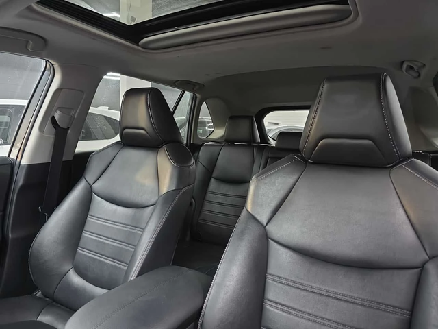 Toyota Rav4 * XLE * CARFAX * ШИБИДАХ * KEYLESS * ПОДГРЕВИ - автомобили, коли, обяви за нови и употребявани 9