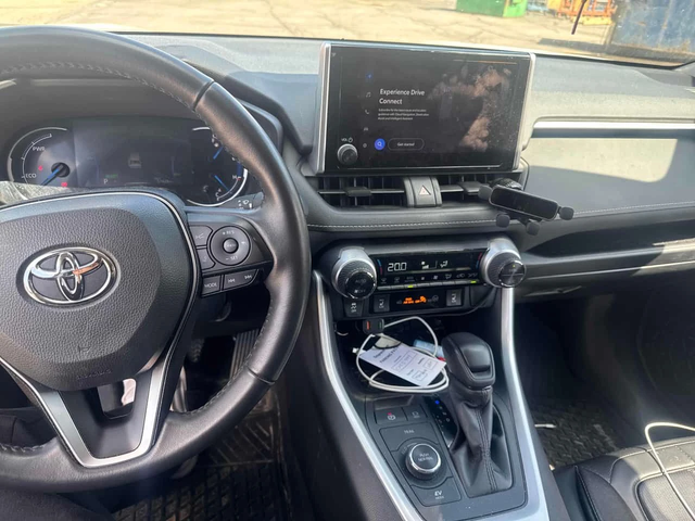 Toyota Rav4 * Hybrid XLE * CARFAX * 2 КЛЮЧА * KEYLESS * - автомобили, коли, обяви за нови и употребявани 8