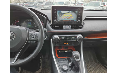 Toyota Rav4 * Trail * ОБДУХВАНЕ * КОМПЛЕКТ ГУМИ * PANO - автомобили, коли, обяви за нови и употребявани 8