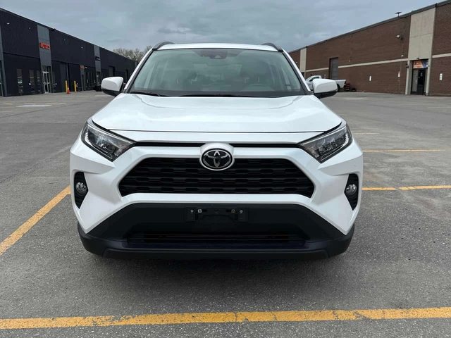 Toyota Rav4 * XLE * CARFAX * 2 КЛЮЧА * KEYLESS * ПАНО - автомобили, коли, обяви за нови и употребявани 5
