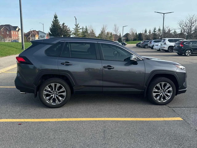 Toyota Rav4 * XLE * CARFAX * 2 КЛЮЧА * KEYLESS * ПОДГРЕВИ - автомобили, коли, обяви за нови и употребявани 2