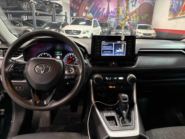 Toyota Rav4 * LE * 2 КЛЮЧА* ПОДГРЕВ* KEYLESS* - автомобили, коли, обяви за нови и употребявани 8