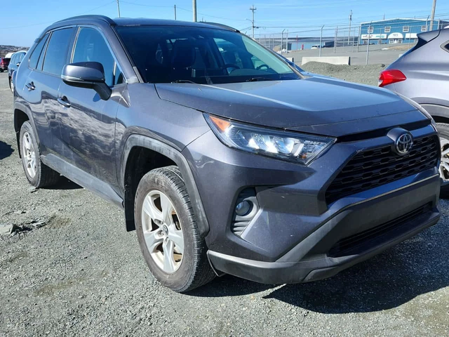 Toyota RAV4 * LE * ПОДГРЕВ * ОТ ЛИЗЕНЗИРАНО ПРЕДСТАВИТЕЛСТВО - автомобили, коли, обяви за нови и употребявани 1