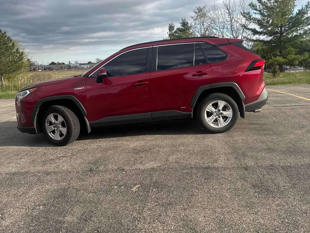 Toyota RAV4 | Hybrid  | PANO | КОЖА | ПОДГРЕВИ - автомобили, коли, обяви за нови и употребявани 1