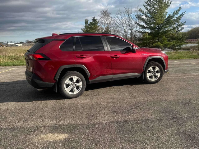 Toyota RAV4 | Hybrid  | PANO | КОЖА | ПОДГРЕВИ - автомобили, коли, обяви за нови и употребявани 2