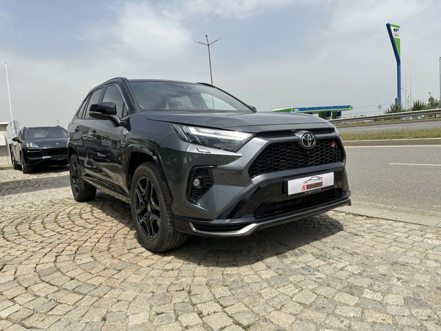 Toyota Rav4 GR/PLUG-IN HYBRID/306.PS 4x4 - автомобили, коли, обяви за нови и употребявани 0