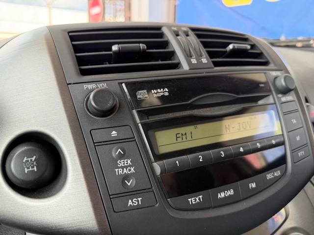 Toyota Rav4 d4d* 150кс* FACE* - автомобили, коли, обяви за нови и употребявани 10