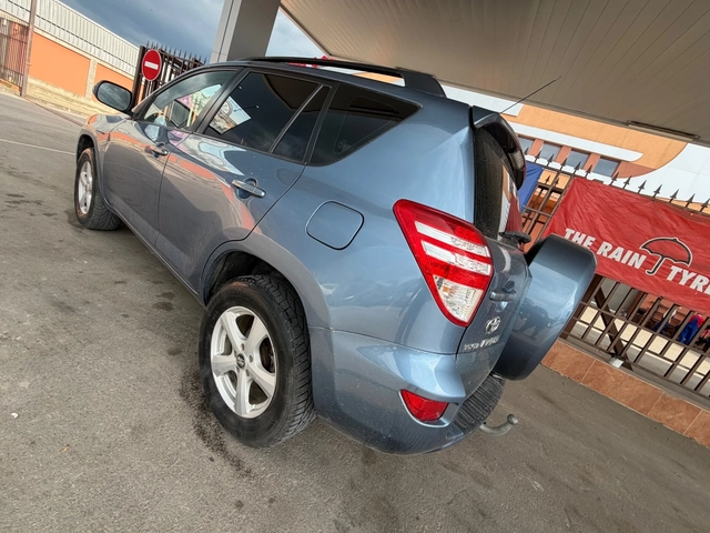 Toyota Rav4 d4d* 150кс* FACE* - автомобили, коли, обяви за нови и употребявани 3