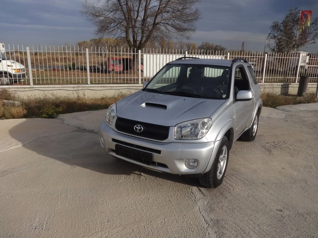 Toyota Rav4 - автомобили, коли, обяви за нови и употребявани 1