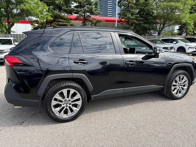Toyota Rav4 XLE * ПАНОРАМА * 2 КЛЮЧА * CARFAX - автомобили, коли, обяви за нови и употребявани 3