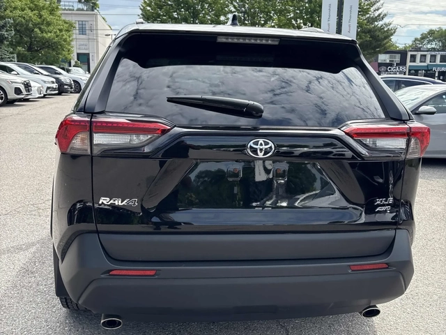Toyota Rav4 XLE * ПАНОРАМА * 2 КЛЮЧА * CARFAX - автомобили, коли, обяви за нови и употребявани 4