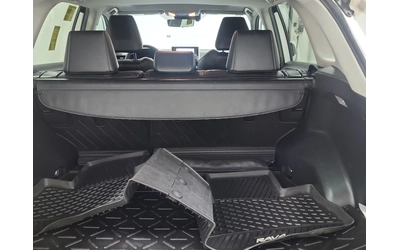 Toyota Rav4 HYBRID LIMITED * * 360 * * CARFAX * * АВТО КРЕДИТ - автомобили, коли, обяви за нови и употребявани 10