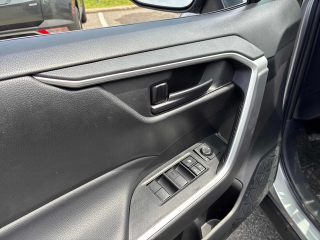 Toyota Rav4 LE * CARFAX * АВТО КРЕДИТ * - автомобили, коли, обяви за нови и употребявани 10