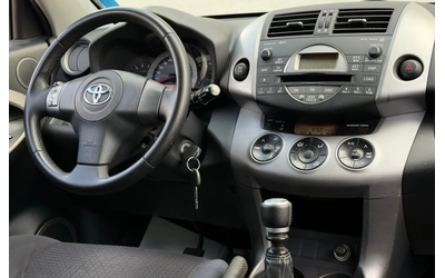 Toyota RAV4 2.2D-CAT ИТАЛИЯ - автомобили, коли, обяви за нови и употребявани 11