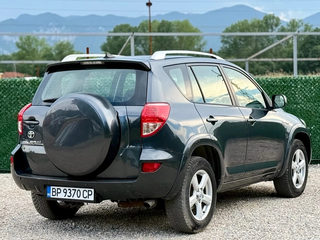 Toyota RAV4 2.2D-CAT ИТАЛИЯ - автомобили, коли, обяви за нови и употребявани 6