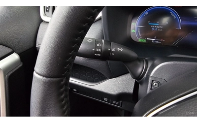 Toyota Rav4 XLE* КАМЕРА* ПОДГРЕВ* KEYLESS - автомобили, коли, обяви за нови и употребявани 13