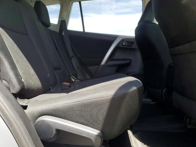 Toyota Rav4 - автомобили, коли, обяви за нови и употребявани 10