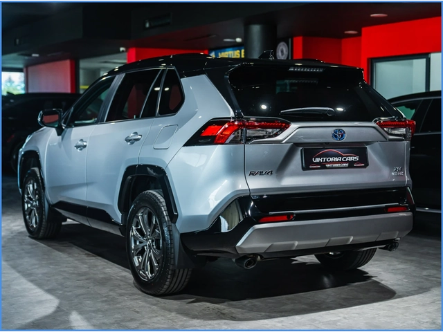 Toyota Rav4 Hybrid* XSE* AWD - автомобили, коли, обяви за нови и употребявани 5