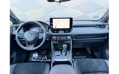 Toyota Rav4 - автомобили, коли, обяви за нови и употребявани 12