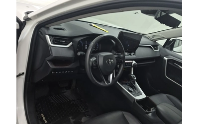 Toyota Rav4 Hybrid Limited AWD - автомобили, коли, обяви за нови и употребявани 6