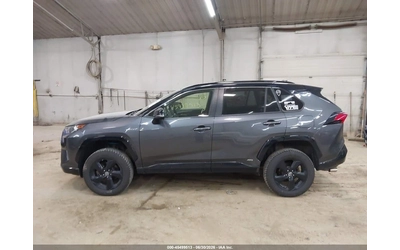Toyota Rav4 Hybrid XSE - автомобили, коли, обяви за нови и употребявани 11