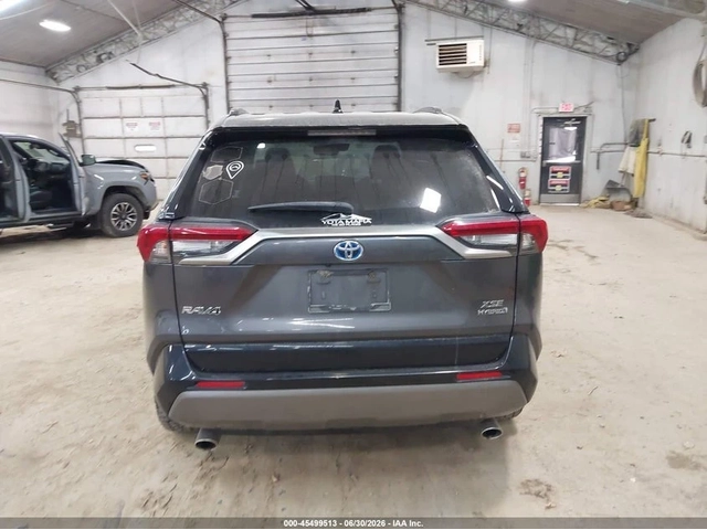 Toyota Rav4 Hybrid XSE - автомобили, коли, обяви за нови и употребявани 13