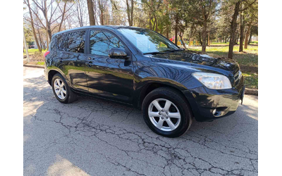 Toyota Rav4 - автомобили, коли, обяви за нови и употребявани 10