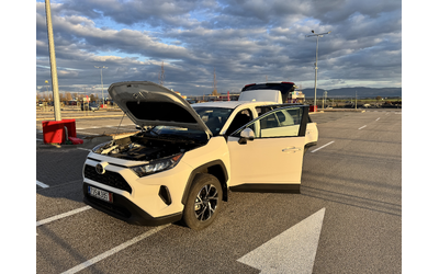 toyota-rav4-awd-2-5-dohc-automatic-8-speed-registrirana - 5