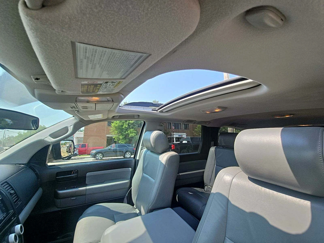 Toyota Sequoia SR5* 5.7 V8* ВИДЕО НА МОТОР* ПЕРФЕКТЕН ЗА ГАЗ - автомобили, коли, обяви за нови и употребявани 10