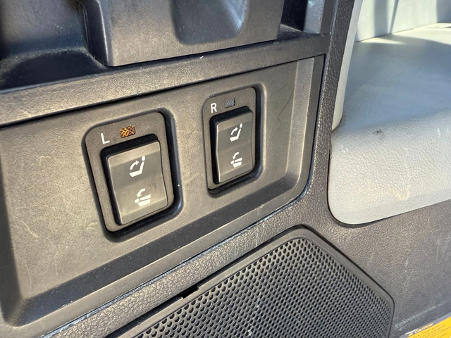 Toyota Sequoia 5.7L V8* LIMITED* 8МЕСТА* ПЕРФЕКТЕН ЗА ГАЗ!* ТОП О - автомобили, коли, обяви за нови и употребявани 16