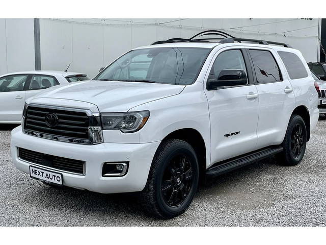 Toyota Sequoia 5.7i V8  17800km - автомобили, коли, обяви за нови и употребявани 0
