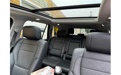 Toyota Sequoia 3.5L 6cyl 4WD - автомобили, коли, обяви за нови и употребявани 11