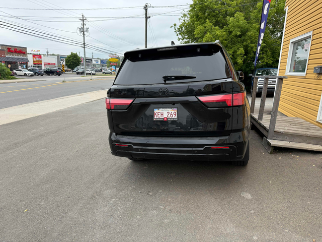 Toyota Sequoia 3.5L 6cyl 4WD - автомобили, коли, обяви за нови и употребявани 3
