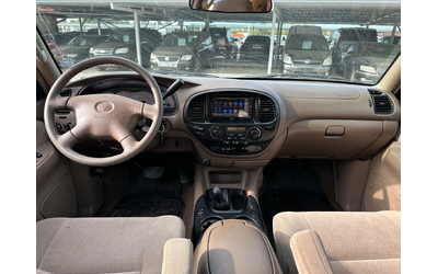 Toyota Sequoia 4.7i ГАЗ - автомобили, коли, обяви за нови и употребявани 11