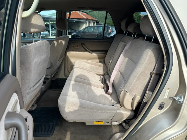 Toyota Sequoia 4.7i ГАЗ - автомобили, коли, обяви за нови и употребявани 12