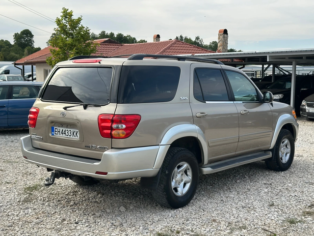 Toyota Sequoia 4.7i ГАЗ - автомобили, коли, обяви за нови и употребявани 3